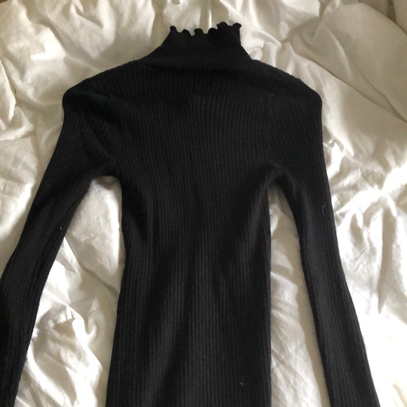 |FITTED DRESS|☁️💫🥂 - Picture 2 of 2